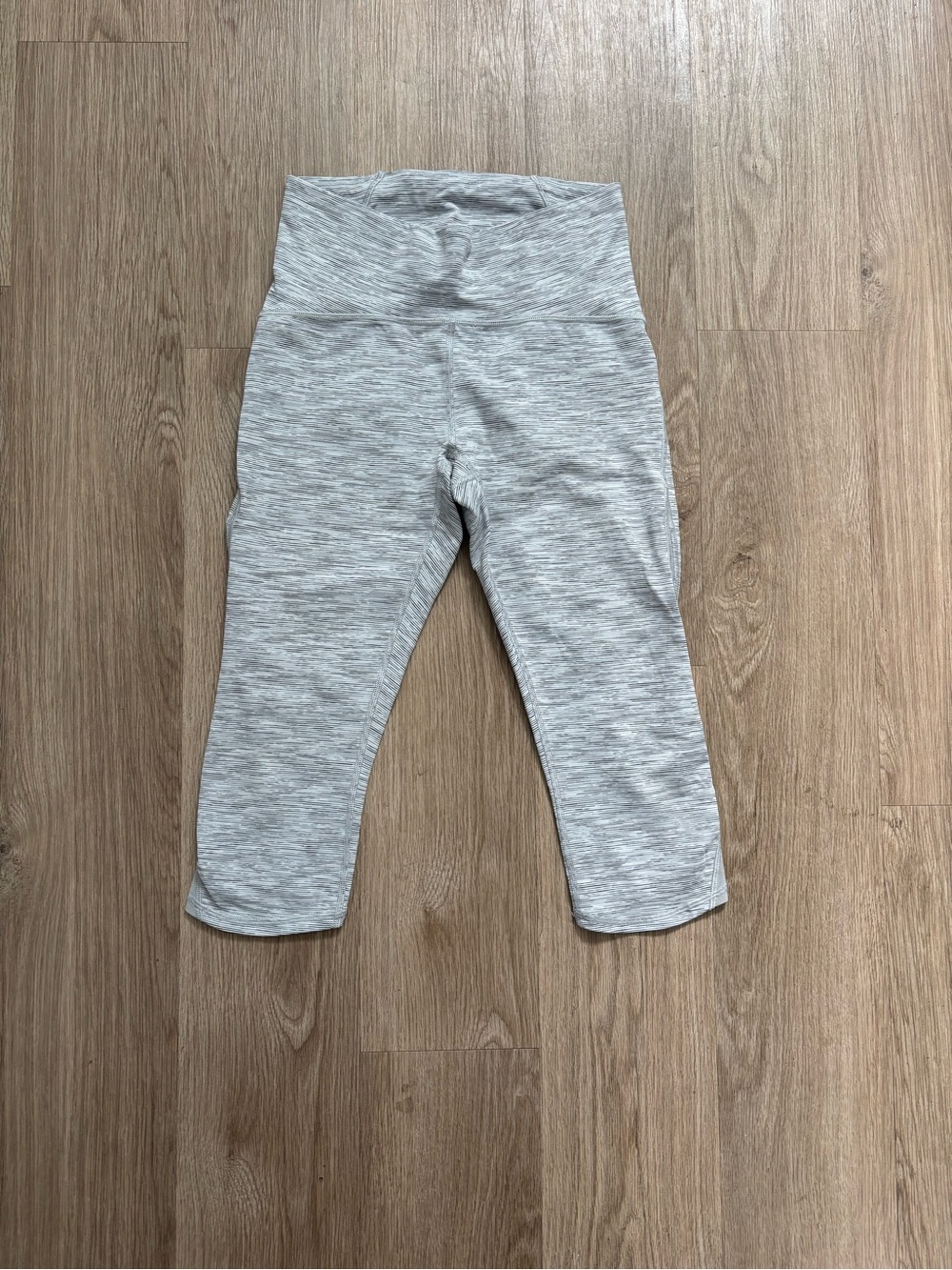 lululemon athletica Heather Light Gray Cropped Yoga Pants